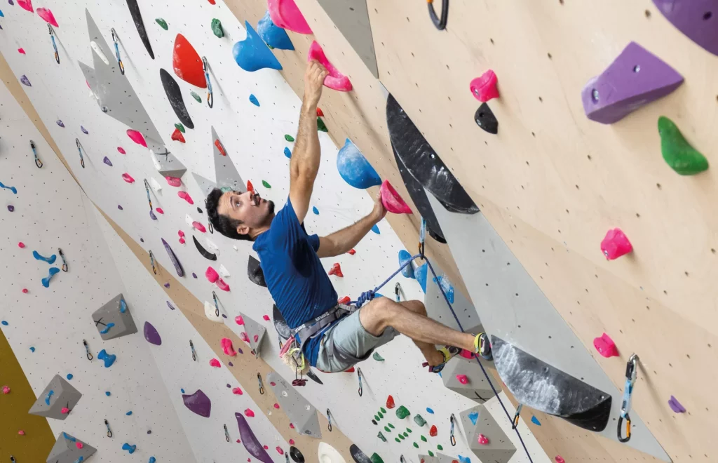 Climb Up Brest