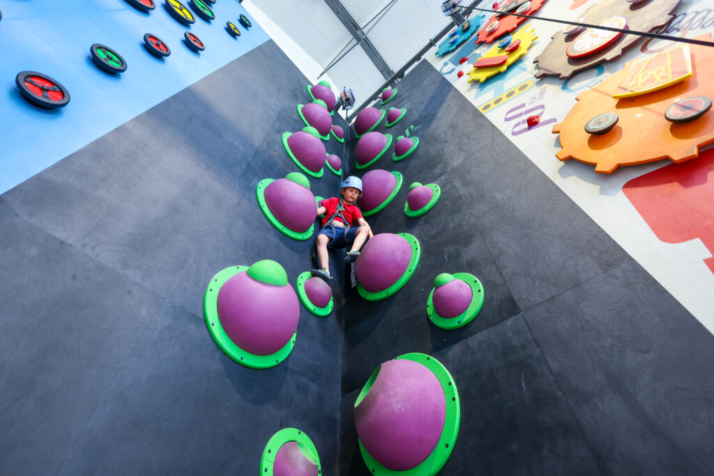 Fun Climbing à Climb Up Brest activité enfant